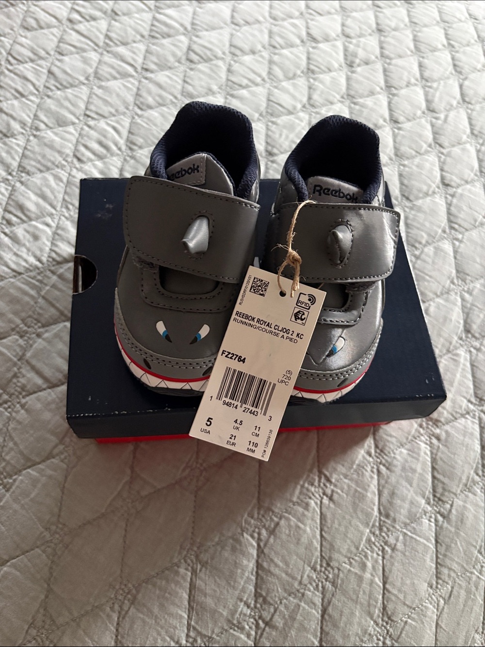Reebok Baby Boys' Classic Jogger 2.0 Animal Critters Slip on size 5